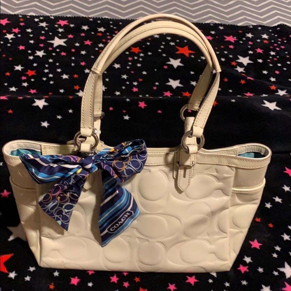 Handbag